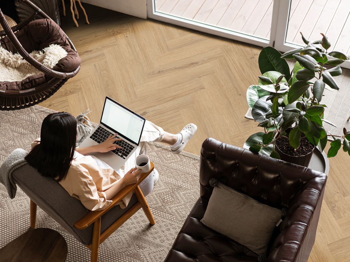 Podłoga a styl życia - jak dobrać panele do potrzeb domowników?